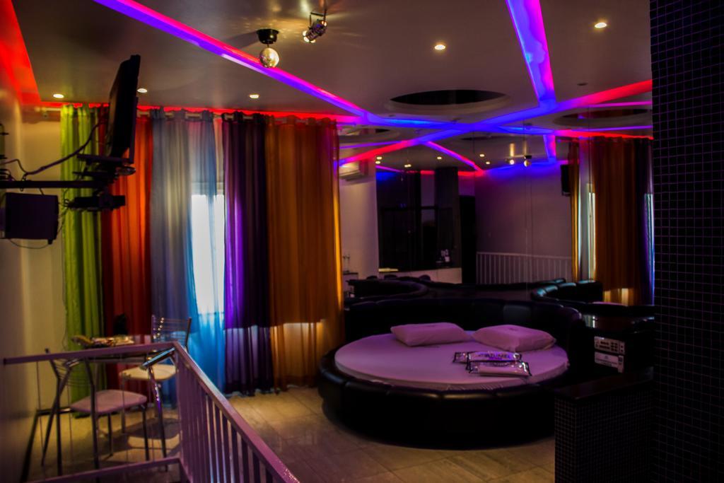 Motel Cozumel (Adults Only) Porto Alegre Bagian luar foto
