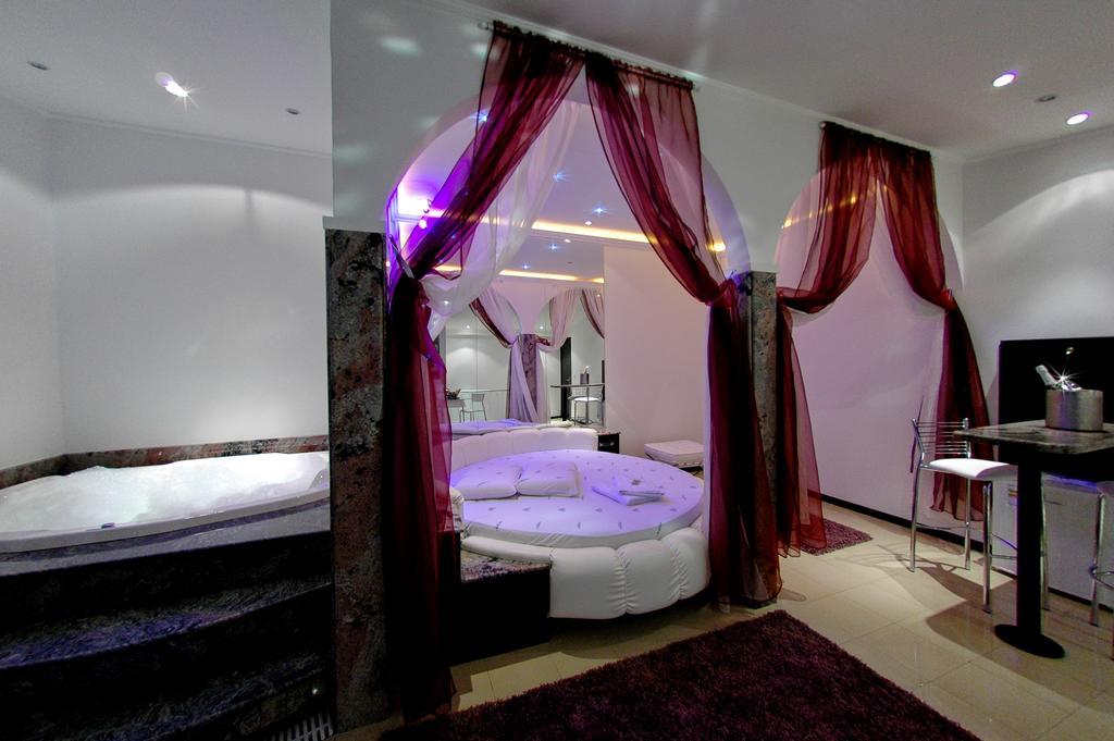 Motel Cozumel (Adults Only) Porto Alegre Bagian luar foto