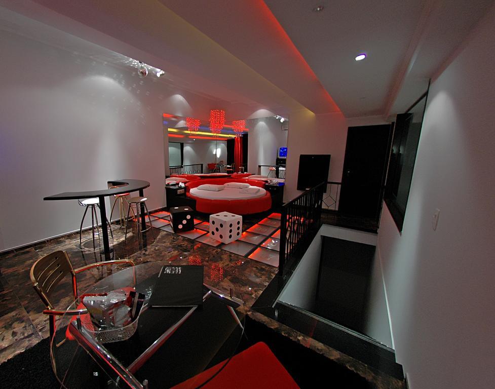 Motel Cozumel (Adults Only) Porto Alegre Bagian luar foto