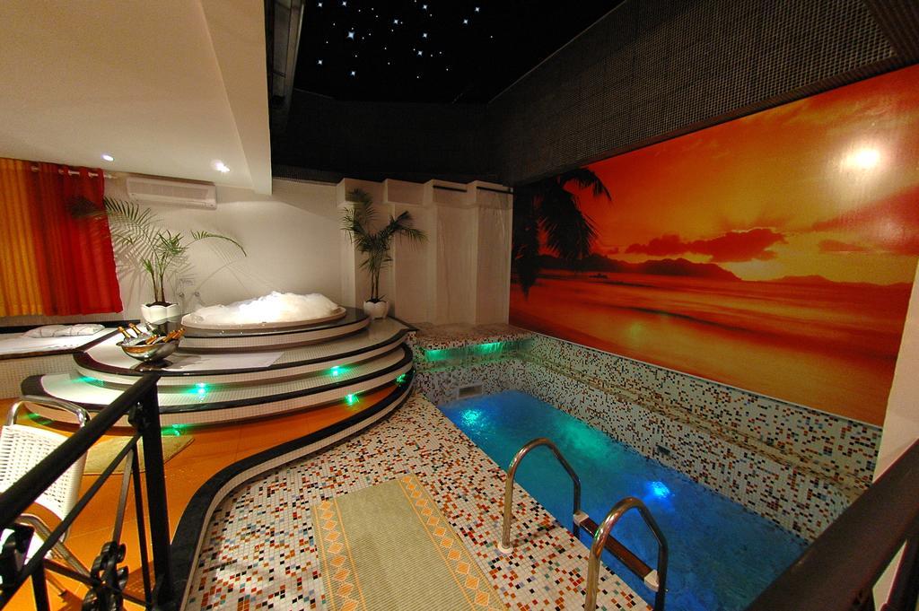 Motel Cozumel (Adults Only) Porto Alegre Bagian luar foto