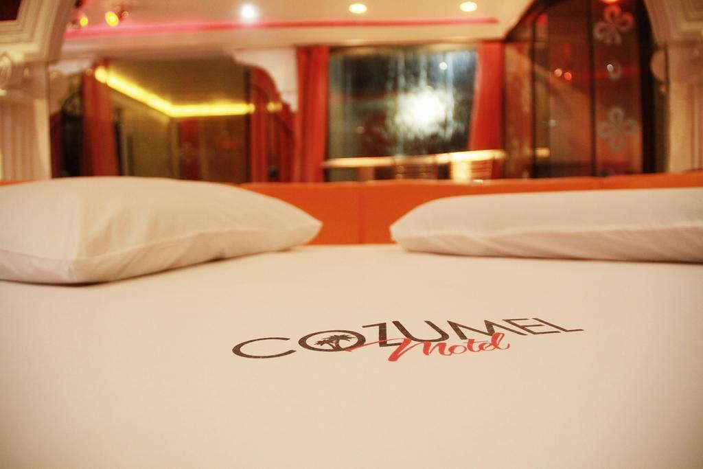 Motel Cozumel (Adults Only) Porto Alegre Bagian luar foto