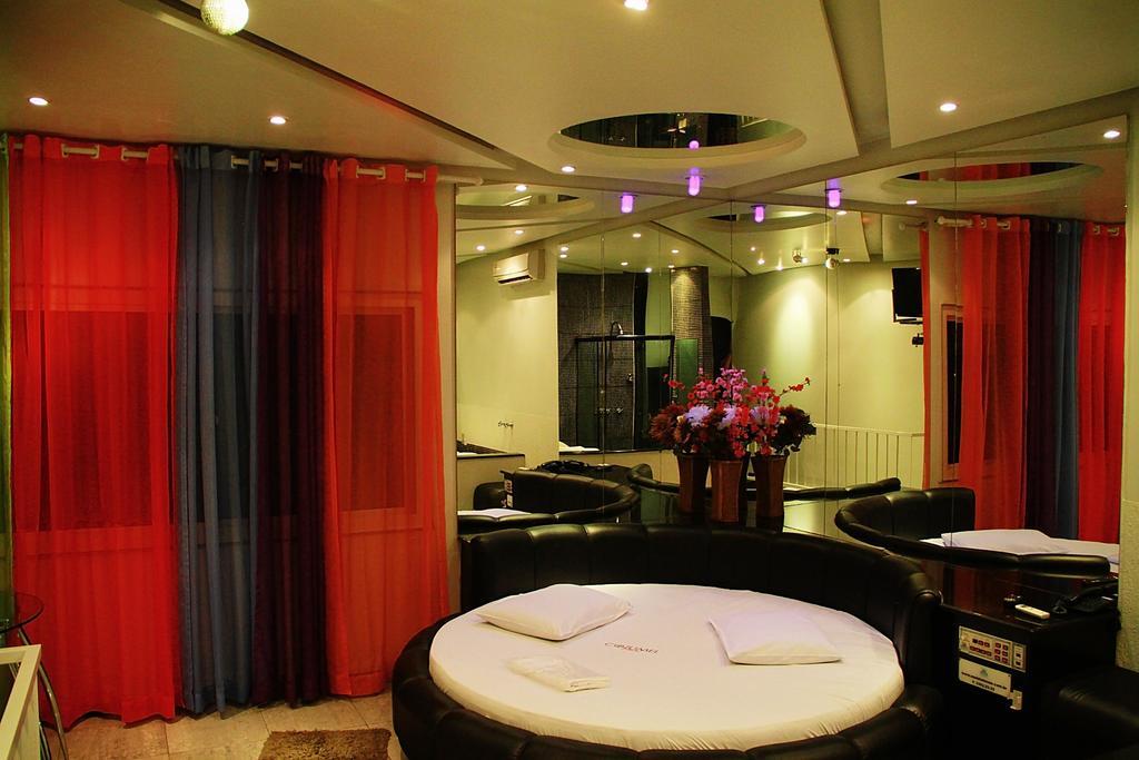 Motel Cozumel (Adults Only) Porto Alegre Ruang foto